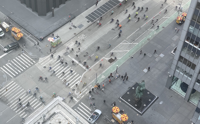 bicycle race, view from my room